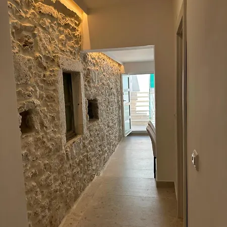 Apartment Dolce By Dubooker Trpanj